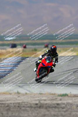 media/May-28-2023-Lets Ride (Sun) [[7acf226b67]]/C Group/1140am (Outside Grapevine)/